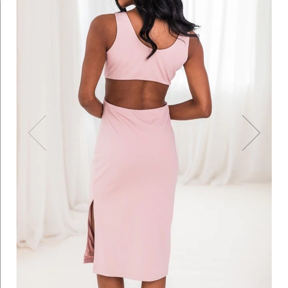 Women’s Pink Lily Marvelous Dance Cutout MIDI Dress - Picture 7 of 9